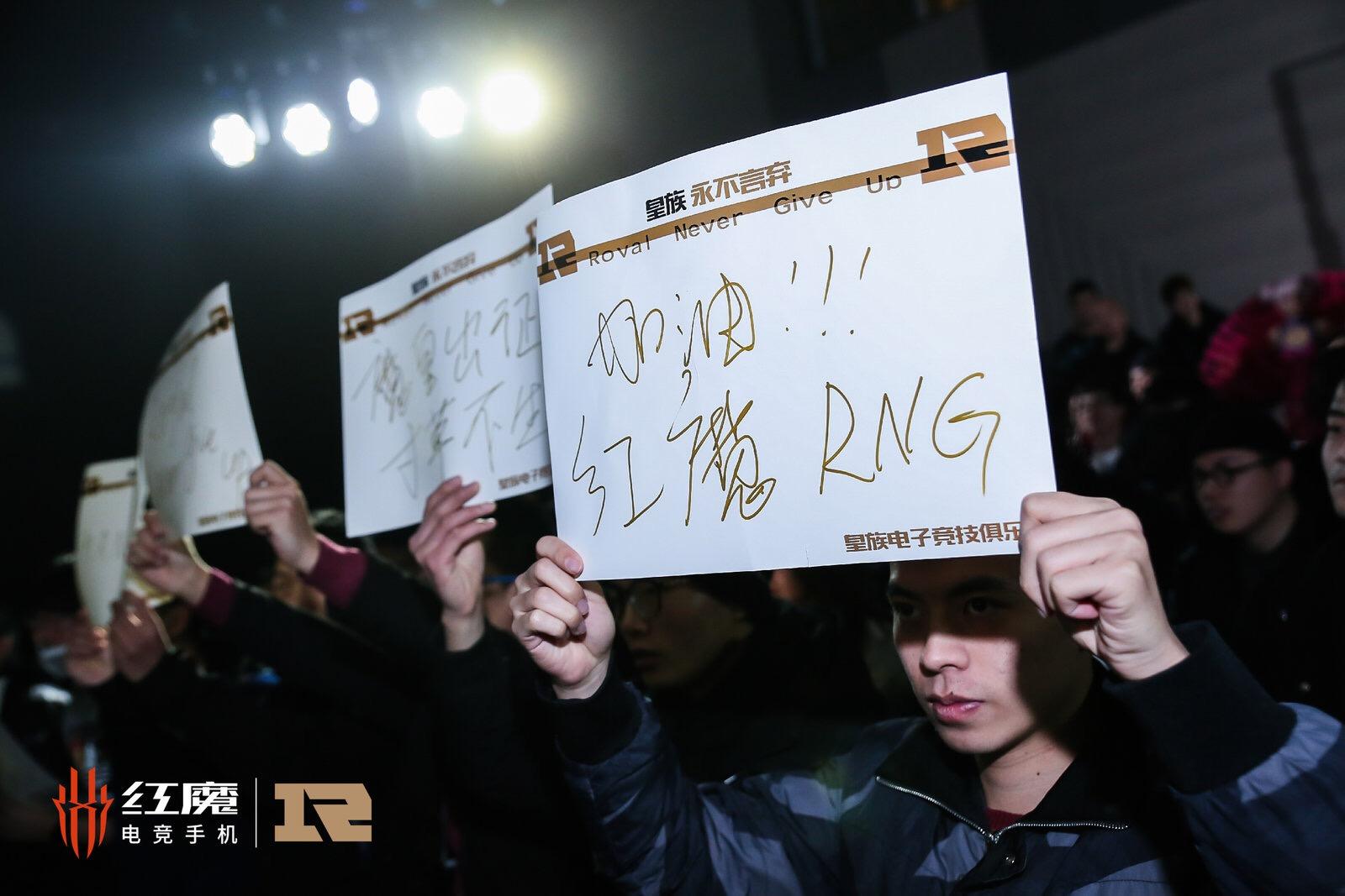 红魔电竞手机和平精英,红魔电竞游戏手机视频