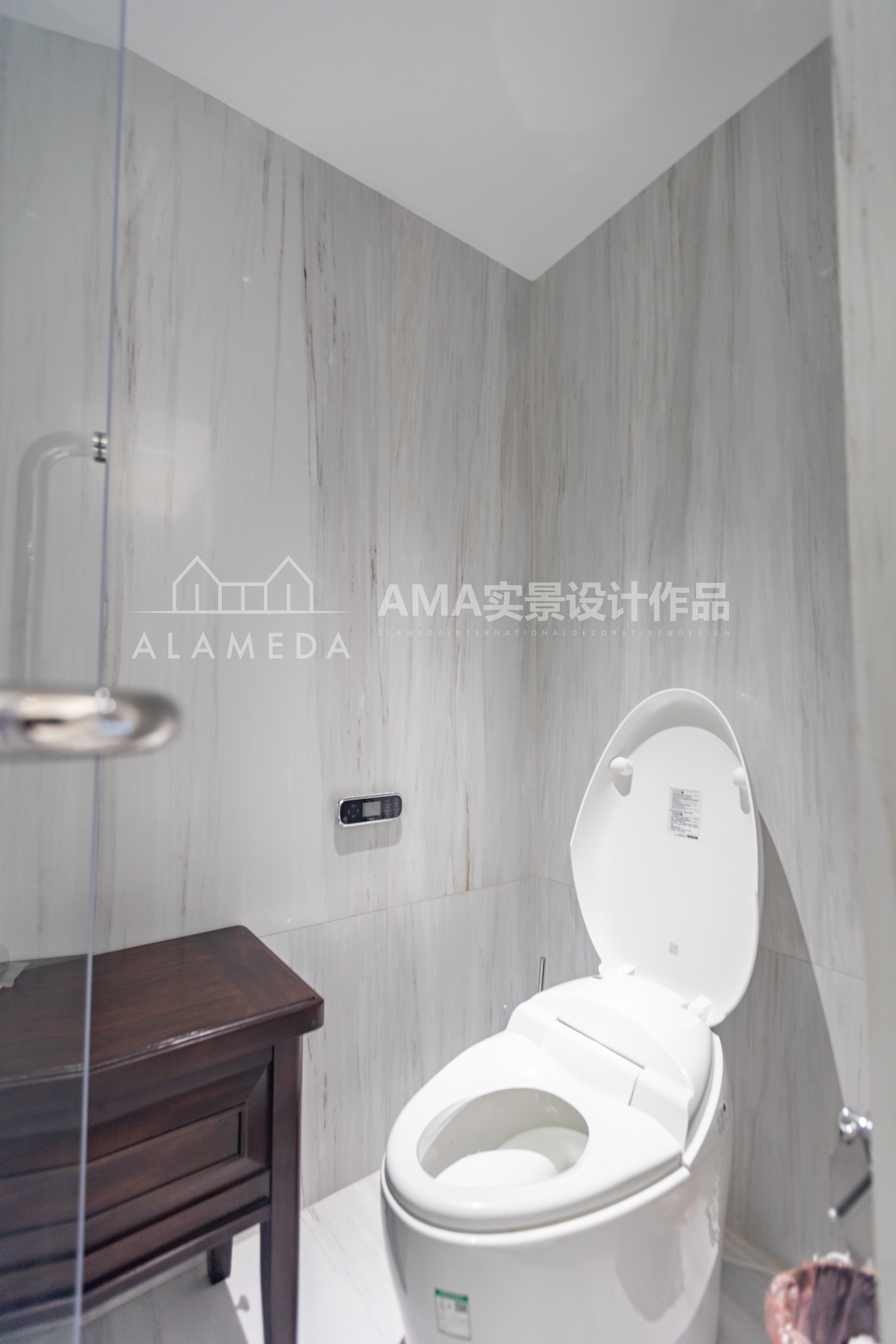 140平叠墅现代轻奢装修风格,南山区别墅现代简约装修设计