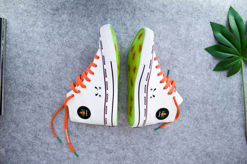 回力联名葫芦娃低帮,回力黑高帮帆布鞋是谁同款