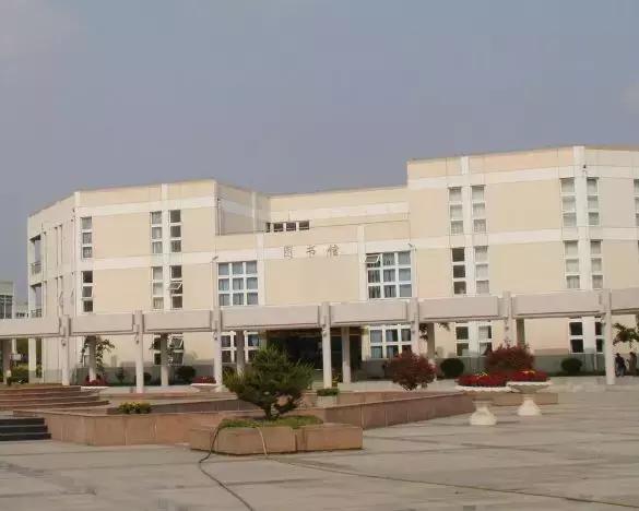 江浦高级中学算不算重点高中,江苏省江浦高级中学在全国出名了