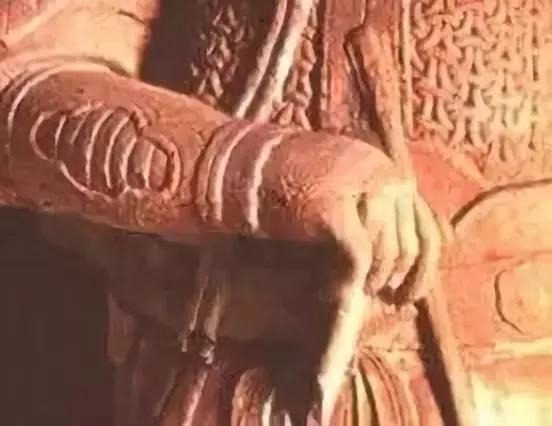 书里说的古代冬天打仗士兵冻掉手指头是真的吗？