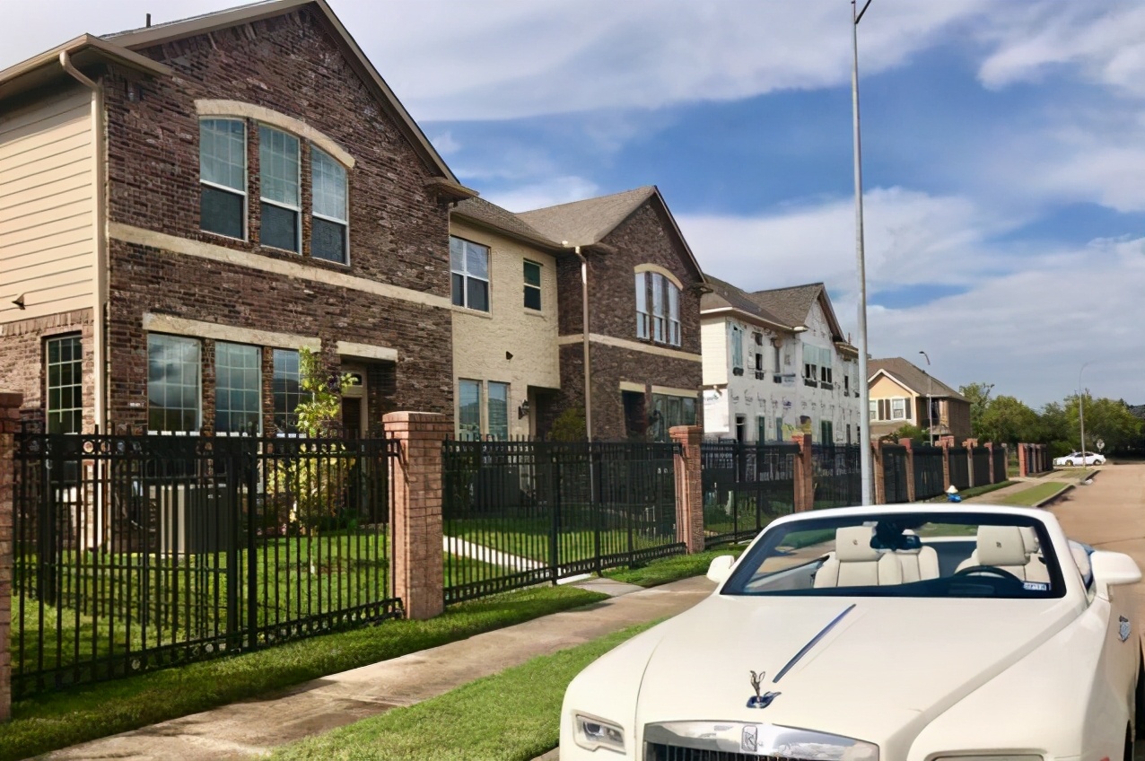 高房价问题怎么解决,中国的高房价还能维持多久