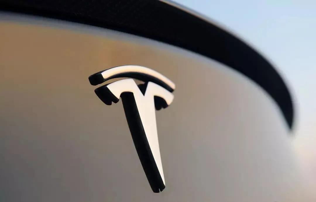 从深圳到上海开特斯拉,特斯拉到浦东