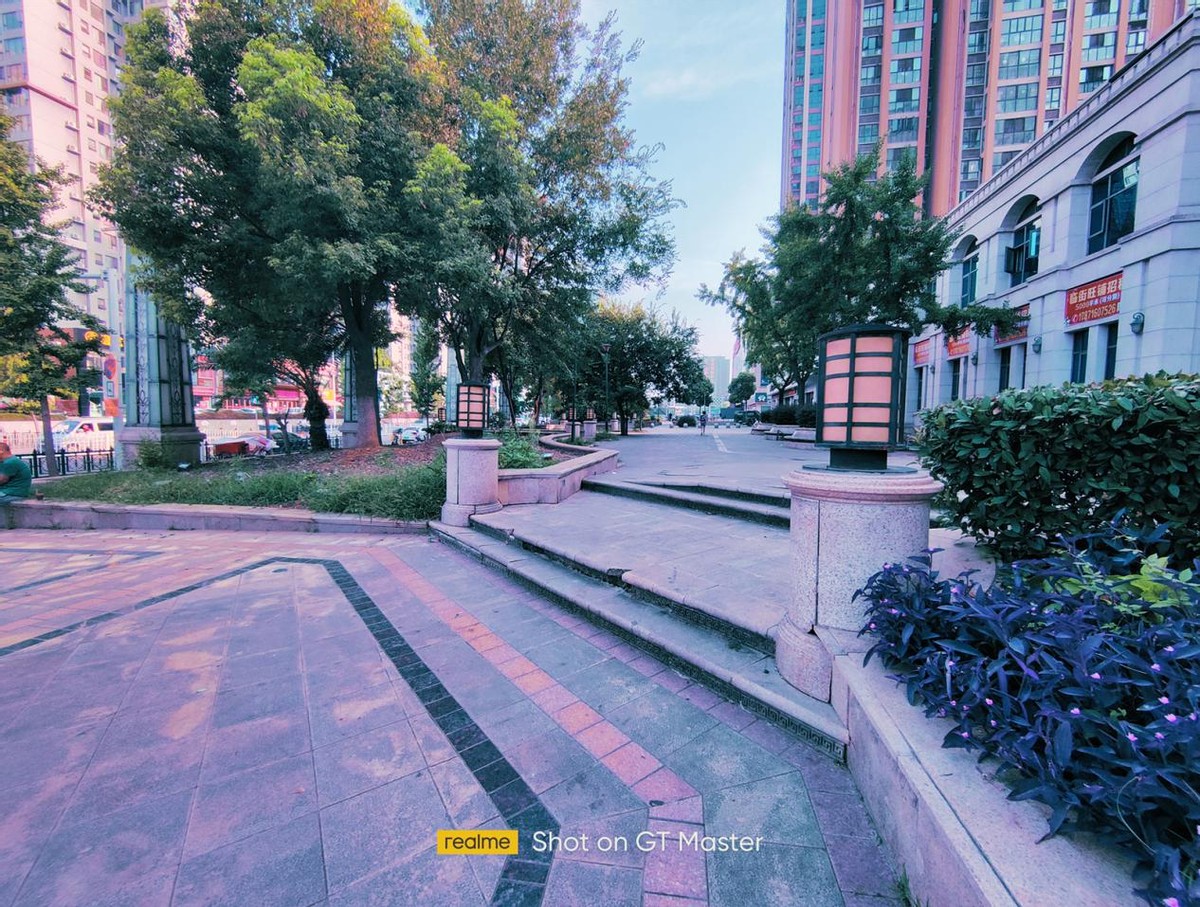 realme真我gt大师探索版手机1v4,realme真我gt2深度评测