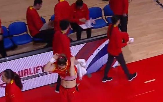 女篮好身材,好身材丁宁