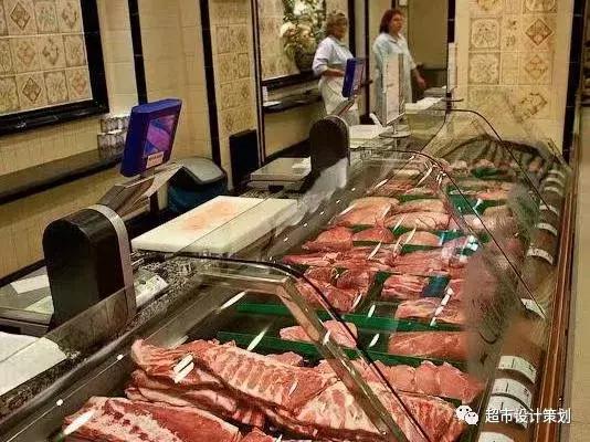 一组超市陈列图,超市肉品区陈列与摆放