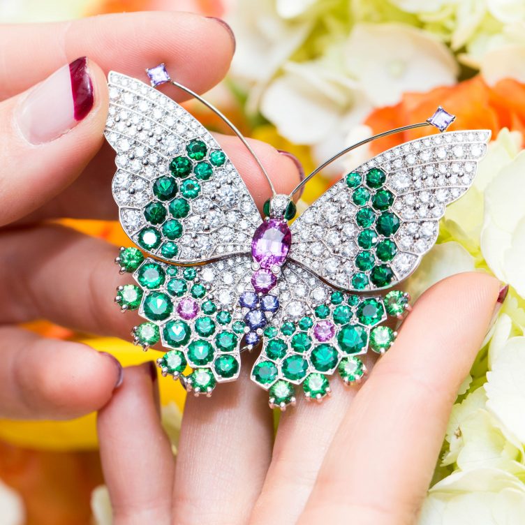 三亚梵克雅宝精品店详细地址,梵克雅宝精品店回收