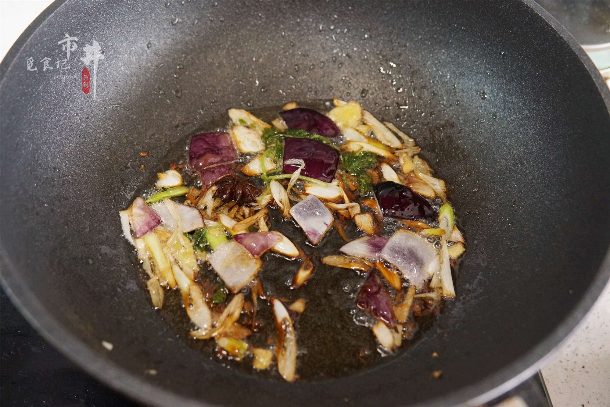 蒸包子不塌馅三个诀窍,蒸包子调馅教程全过程