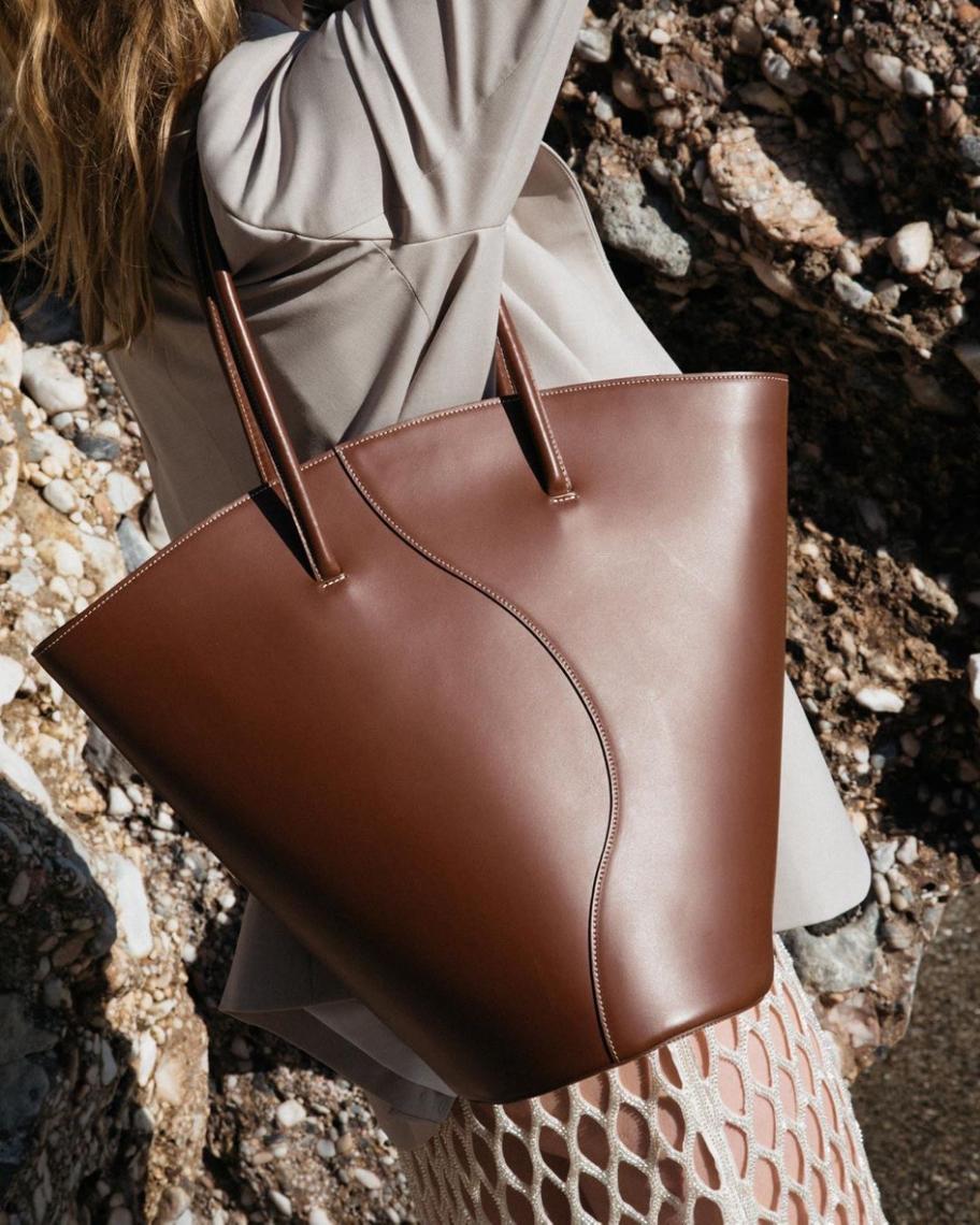 三十而已里面王漫妮的包包,三十而已中王漫妮的包包