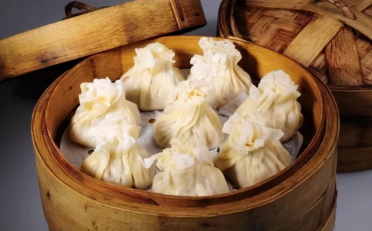 在镇江，现在的5000月薪，相当于过去1989年什么水平？