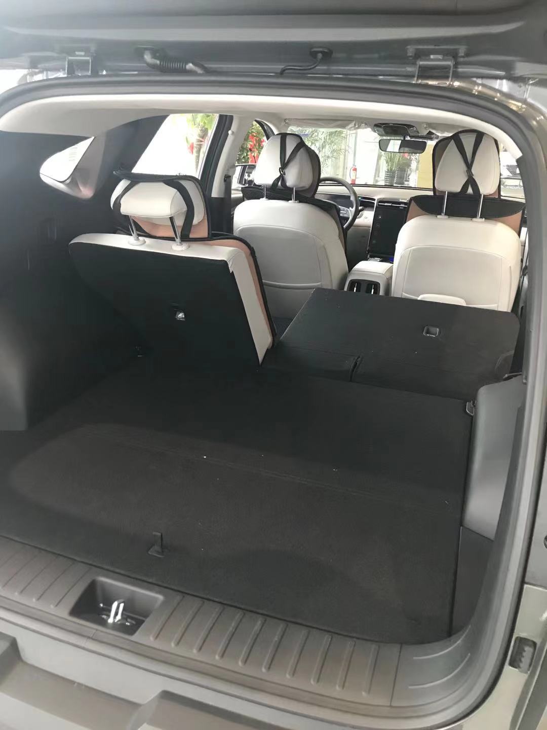 适合中年人开的车suv新能源,适合年轻人的运动suv十几万价位的