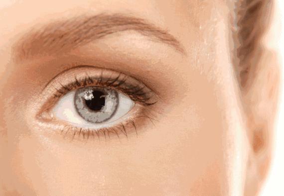 去眼纹去黑眼圈用什么方法,去眼袋眼纹公认最好用的土方法