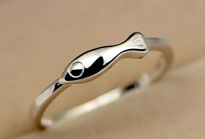 黄金、铂金钻戒戴久了，不如以前亮？怎么办？狮子优选珠宝课堂