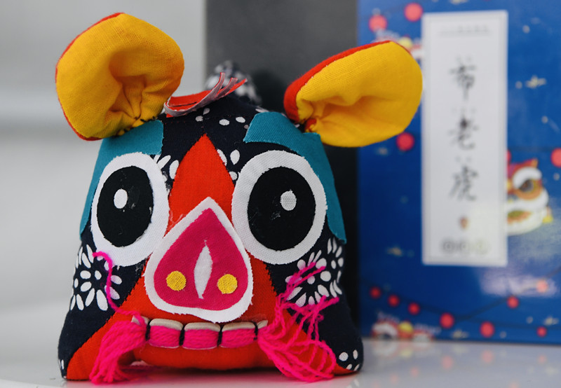 周日去屏边赶集怎么去方便,周六去哪里集市好