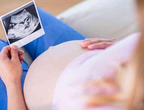 拼命生三胎只为生儿子,40岁的妈妈生三胎