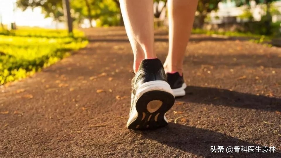 跑完步后膝盖疼是什么原因,跑完步膝盖不舒服怎么缓解