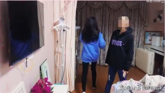 林允回老家全部视频,林允回上海家视频