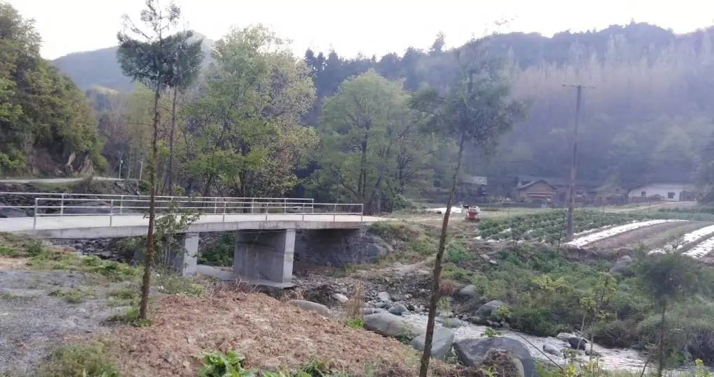 疫情后的南郑区,疫情前的陈溪村