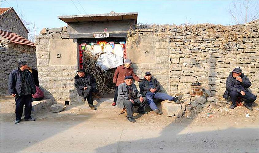 大门朝西受人欺,大门朝西寒暑受欺的意思是啥