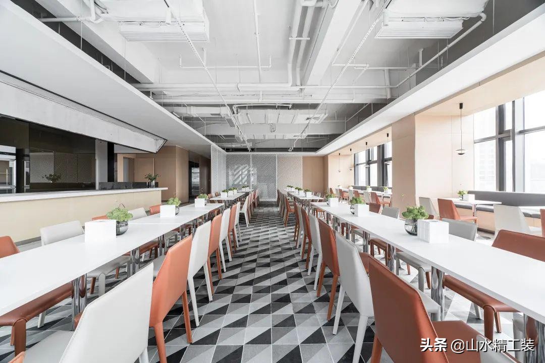 中国十大公装设计「山水精工装」丨赋予自然情绪的办公样板间