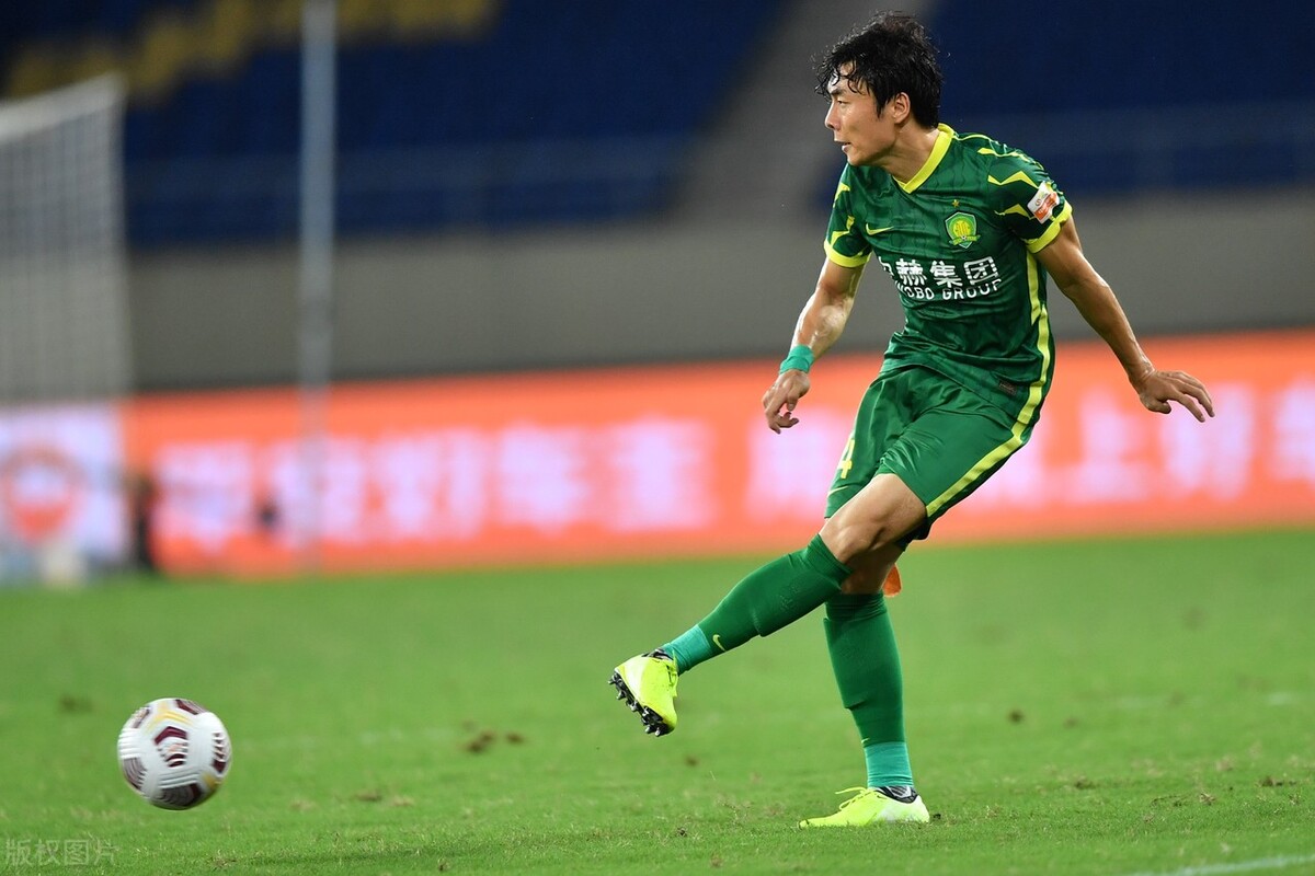 现在国足有哪几个厉害的球员,未来国足最受期待的球员是哪些