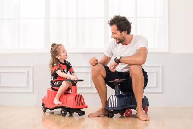 好娃娃儿童扭扭车,好娃娃扭扭车小朋友怎么骑