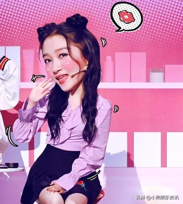 关晓彤同款发型丸子头,关晓彤扎麻花辫同款发型