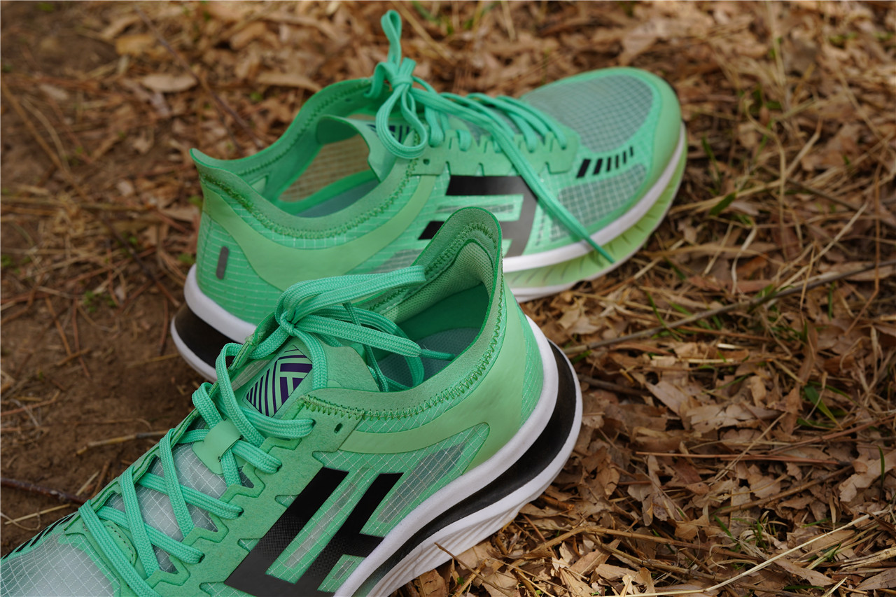 freetie云弹轻跑鞋pro测评,freetie加厚海绵透气鞋垫