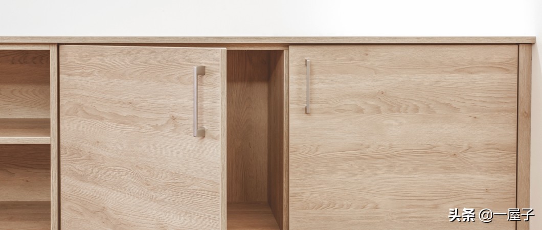 厨房橱柜板材哪家品牌好,金属橱柜与板材橱柜比较