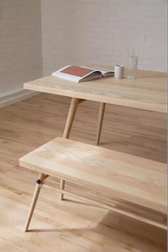 故宫的龙椅是什么木头做成的,故宫的龙椅是什么材质的