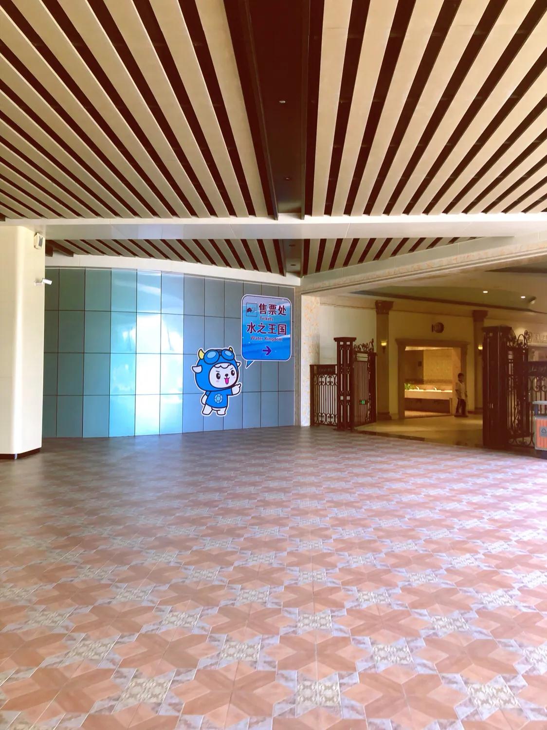 听戏享受这悠闲时光,听戏喝酒自在逍遥