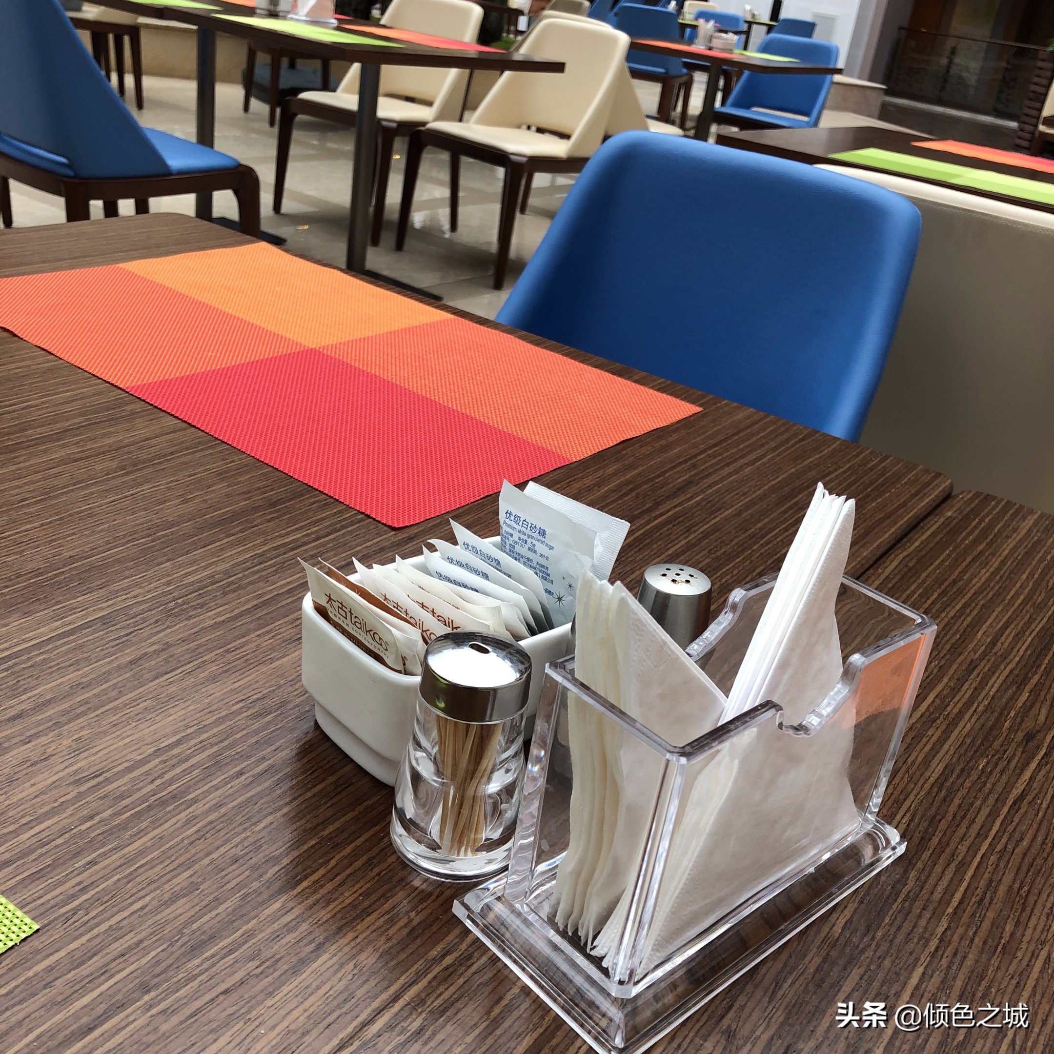 厦门希尔顿酒店效果图,希尔顿欢朋酒店设计图