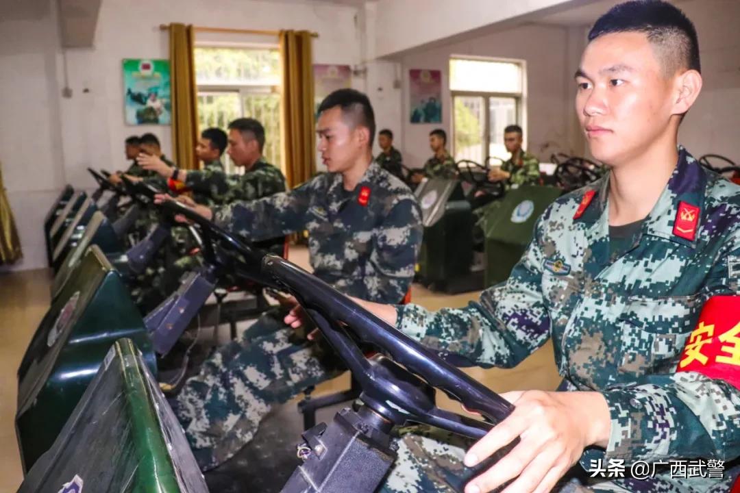 閮ㄩ槦椹炬牎,璁告槍閮ㄩ槦椹炬牎