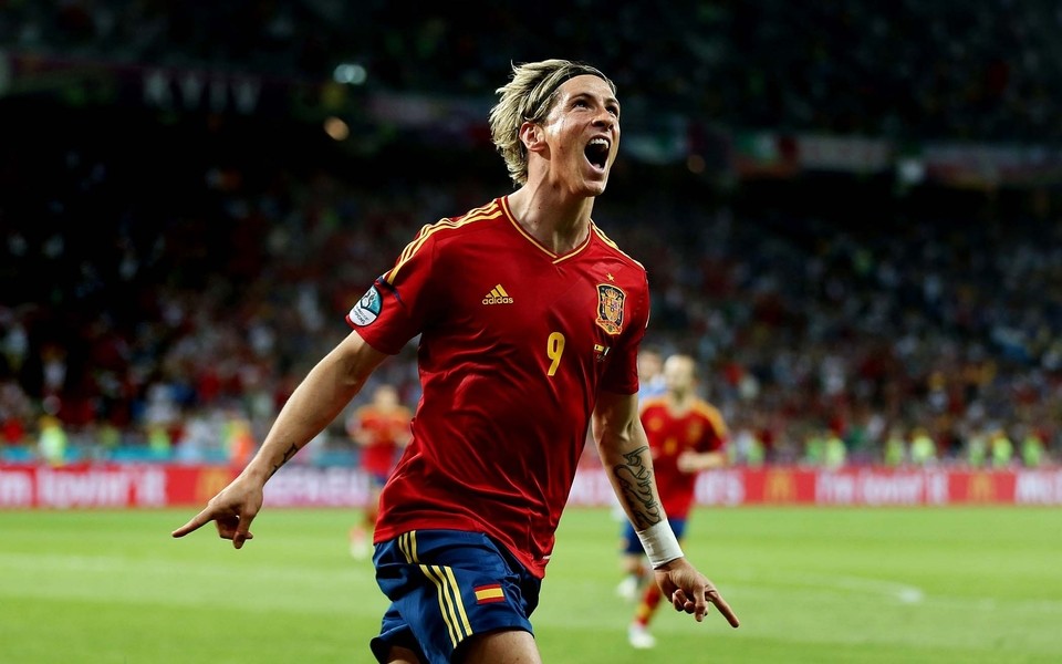 费尔南多托雷斯国家队进球,费尔南多托雷斯西班牙首秀