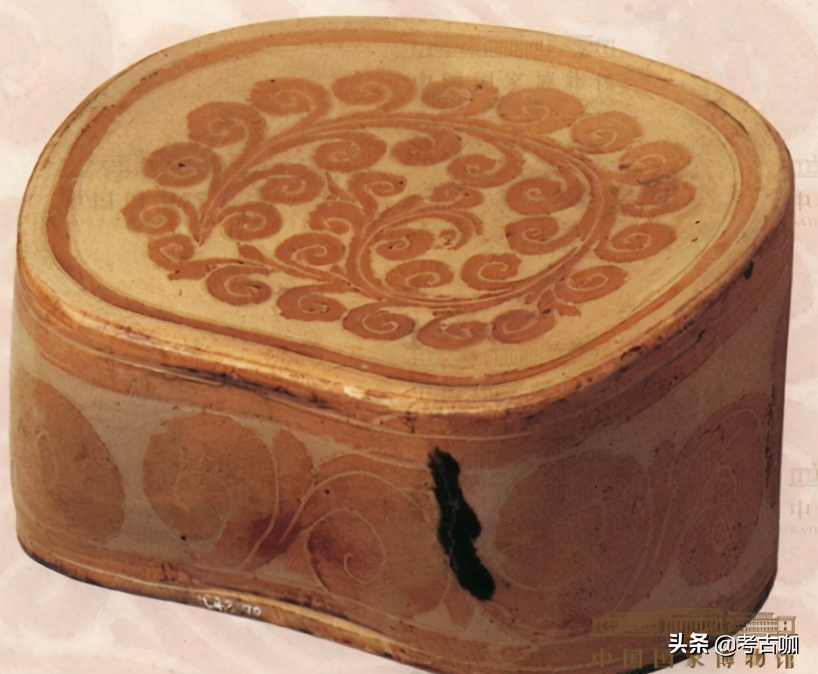 古人用什么样的枕头,古人枕头用木头做的