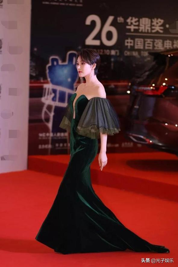 张馨予回苏州,张馨予横店探班