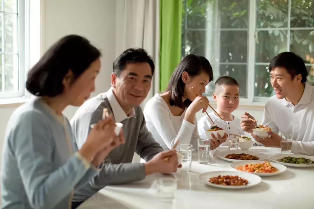 在中国还是男人当家？复旦教授跟踪46个家庭，6年后发现……