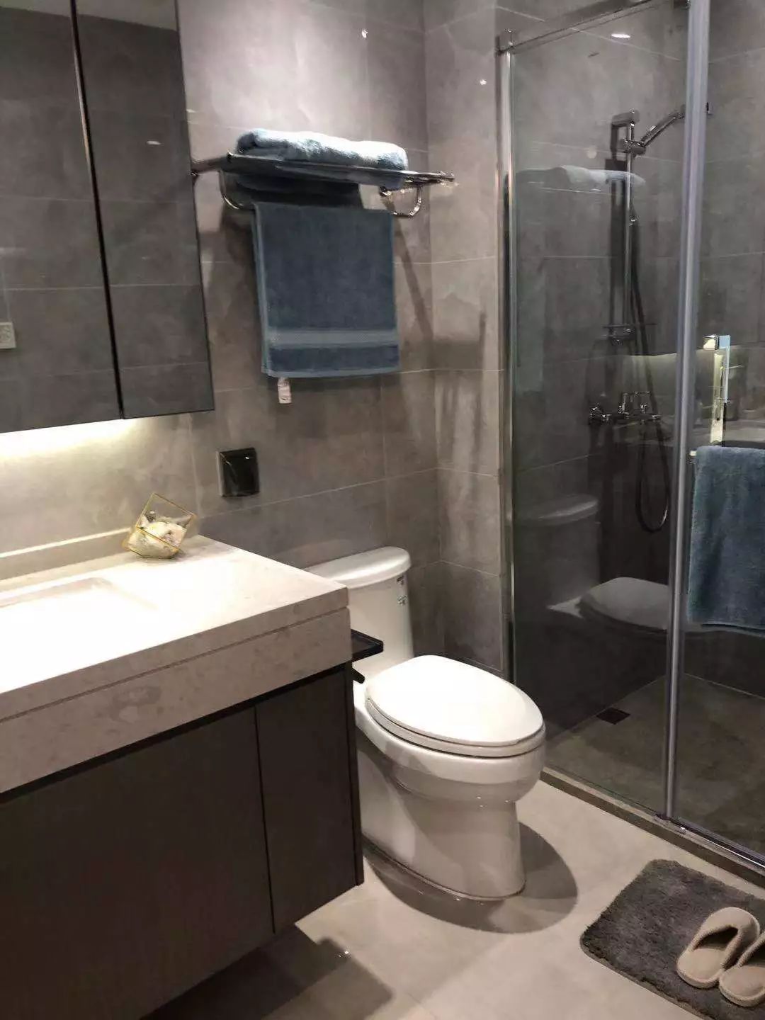 杭州城西申花倒挂三万元楼盘,倒挂楼盘是便宜还是贵