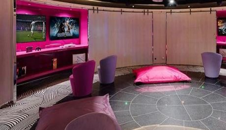 msc华彩号登船视频,msc华彩号的船身