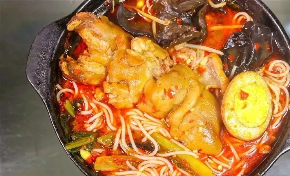 重庆100-200民宿推荐以及价格,100家苍蝇馆子重庆