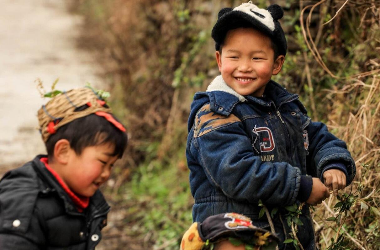 农村老人说穷养儿富养女,农村老人说养孩子成本高
