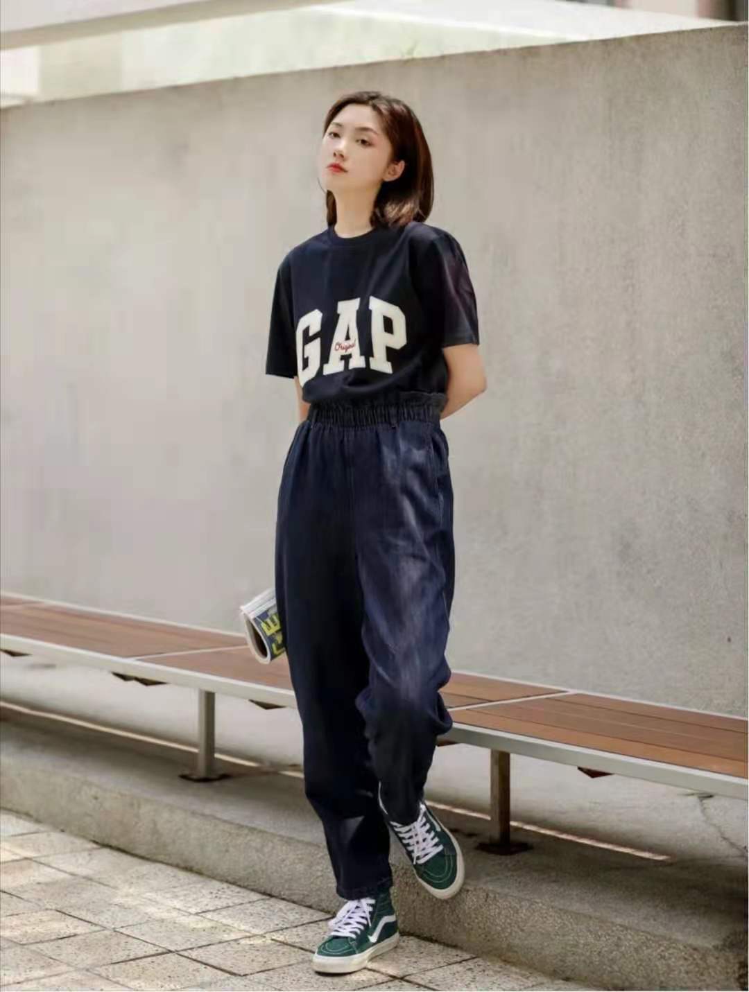 夏天裤子哪种面料凉快,夏天穿什么面料的裤子最凉快舒服