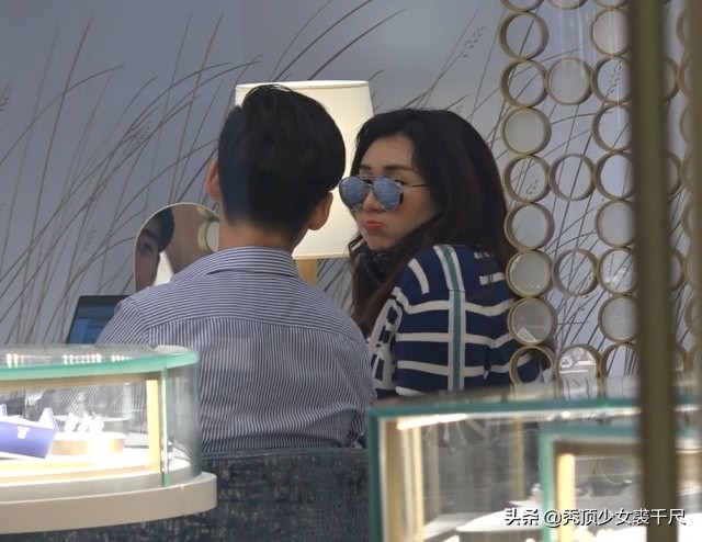 赌王女儿何超盈过大礼超奢侈,赌王四太千金何超盈