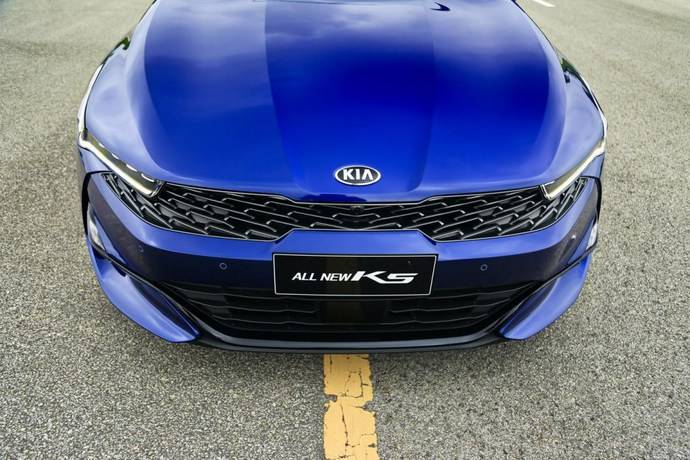 2021起亚k5凯酷1.5焕新版试驾视频,2024款起亚k5夜间第一视角试驾