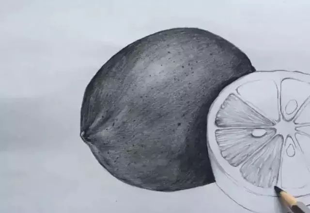 素描彩铅蔬菜画,蔬菜素描画法步骤图