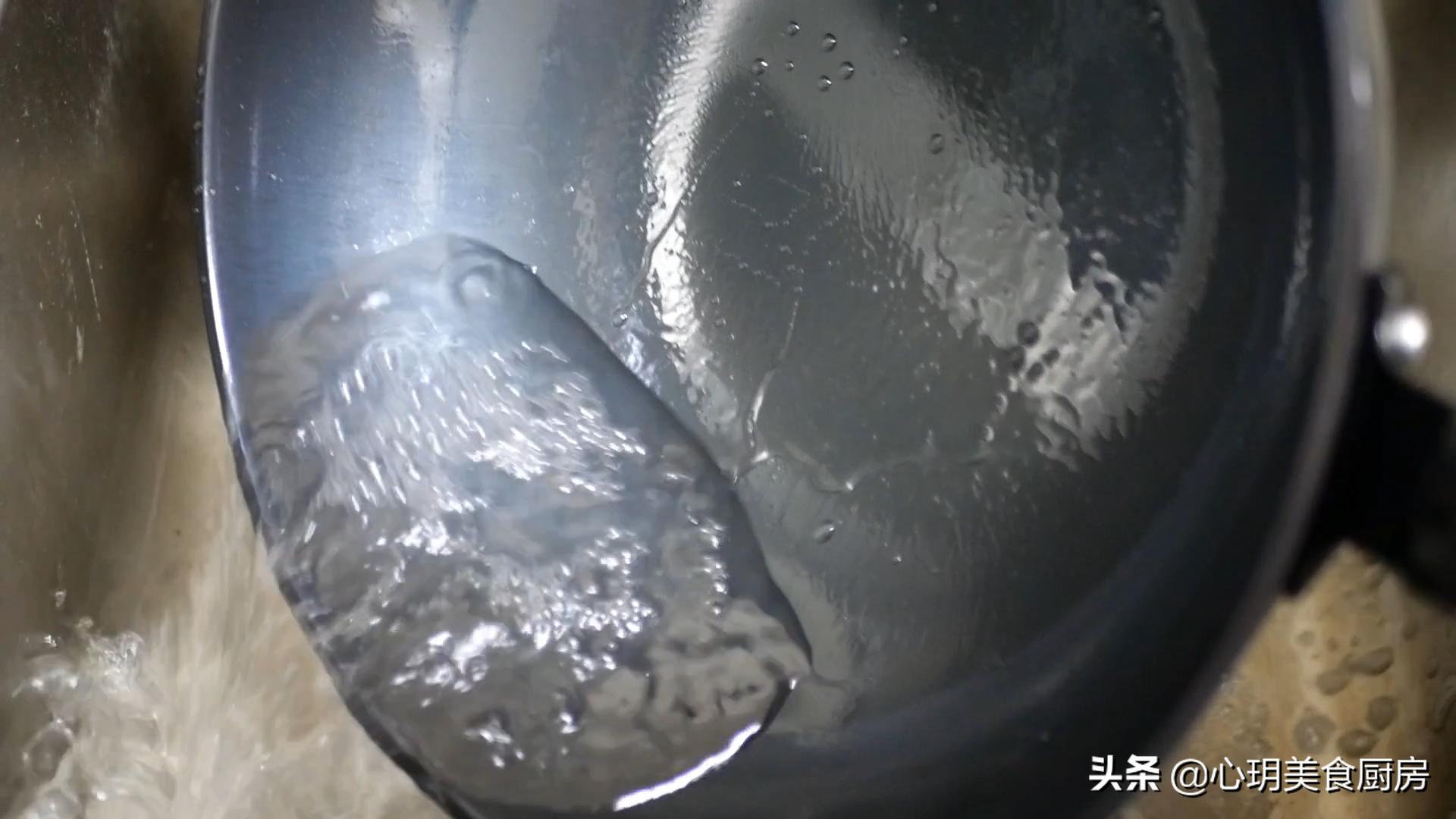 铁锅第二次开锅的正确方法不粘锅,生铁锅开锅正确方法不粘锅