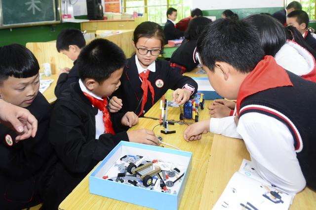 巴州三小招生,巴州区三小创新教学管理