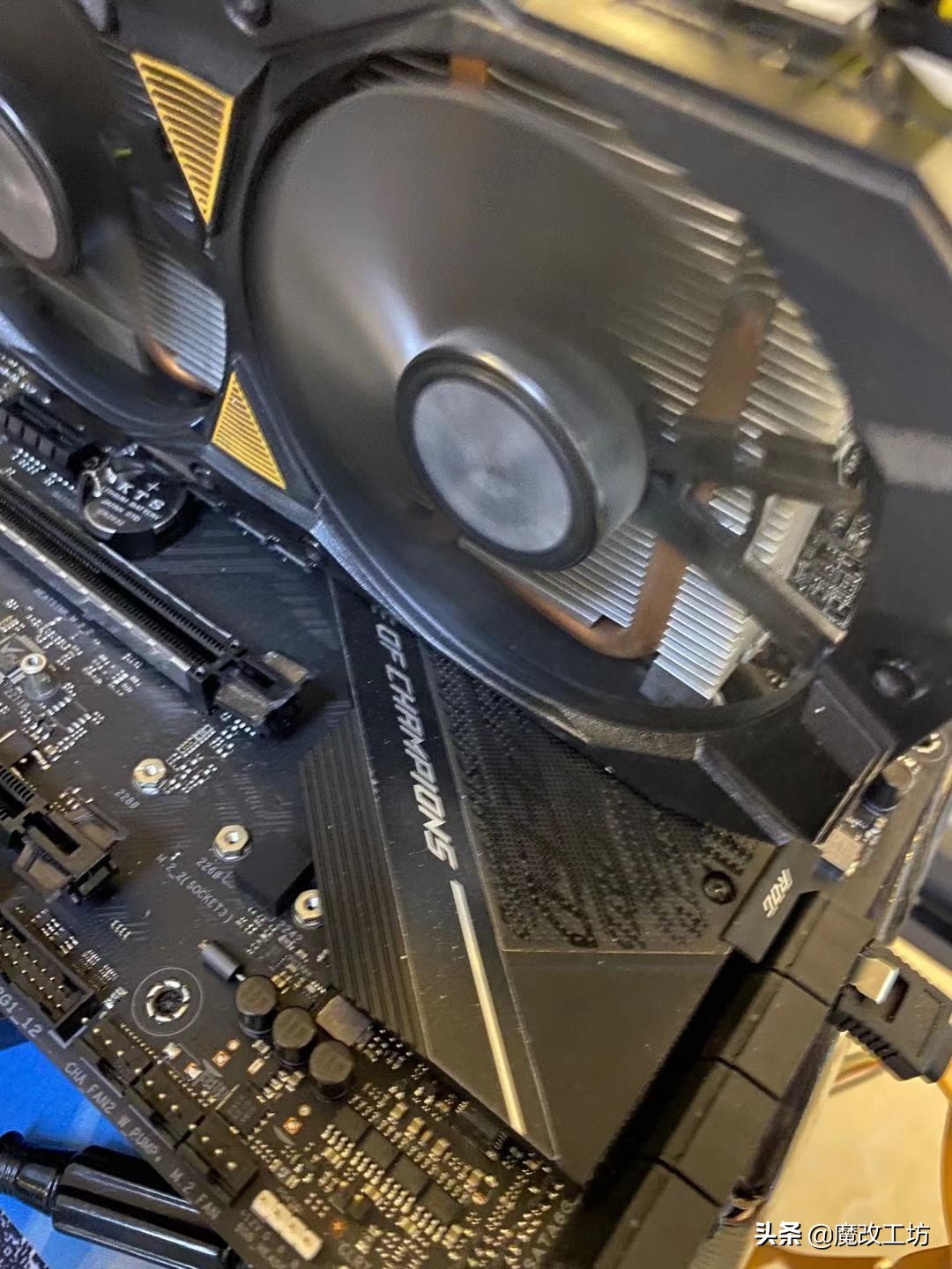 铭瑄hd7850巨无霸和发行者5808g,铭瑄5808g2304满血版跑多少分