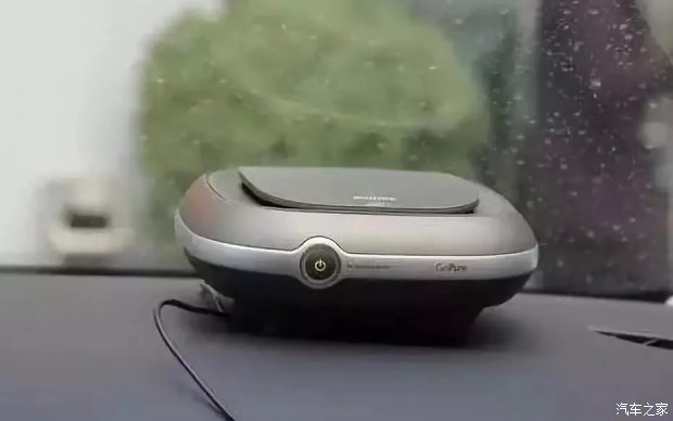 开车抽烟有烟味怎么办,开车抽烟怎么才能不掉灰