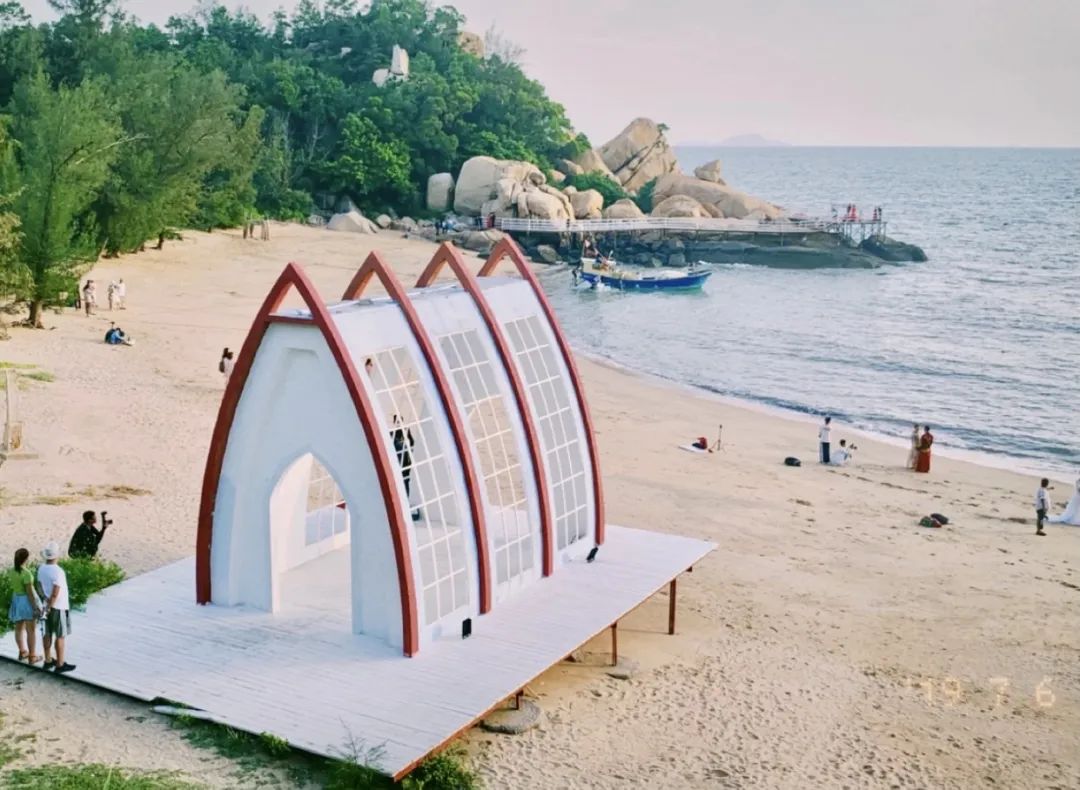 6成人去了这个半岛，都换了微信头像！广东“小希腊”要火了